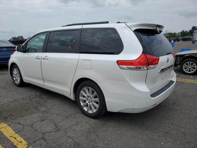 Photo 1 VIN: 5TDDK3DC8CS044346 - TOYOTA SIENNA XLE 