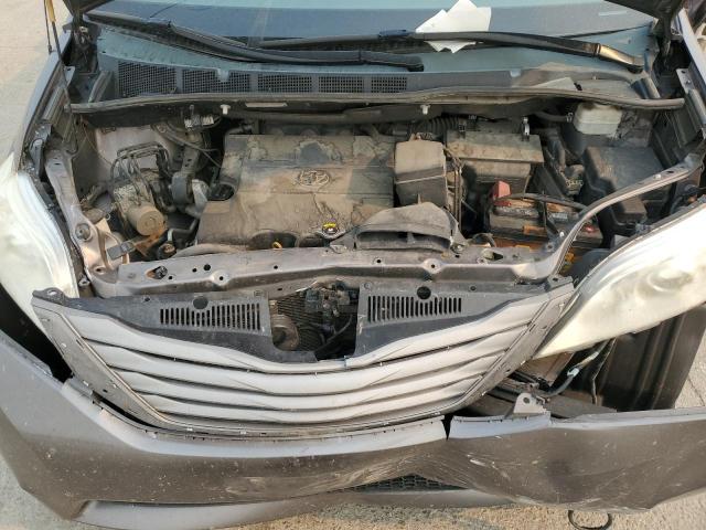 Photo 11 VIN: 5TDDK3DC8CS048400 - TOYOTA SIENNA XLE 