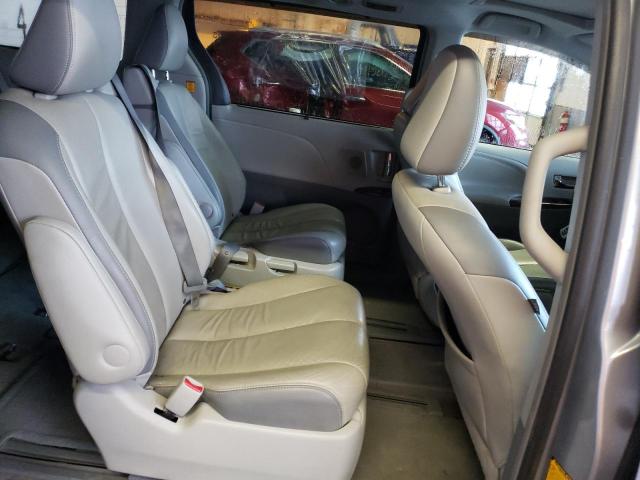 Photo 10 VIN: 5TDDK3DC8DS056336 - TOYOTA SIENNA XLE 