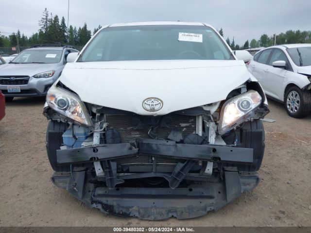 Photo 5 VIN: 5TDDK3DC8DS059687 - TOYOTA SIENNA 