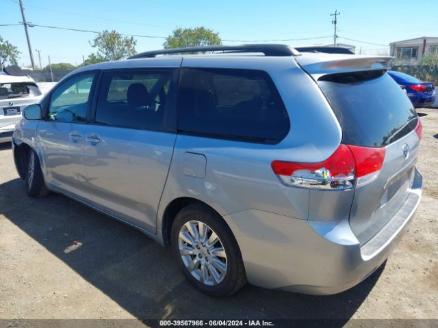 Photo 2 VIN: 5TDDK3DC8ES077009 - TOYOTA SIENNA 