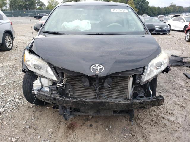 Photo 4 VIN: 5TDDK3DC8ES078354 - TOYOTA SIENNA XLE 