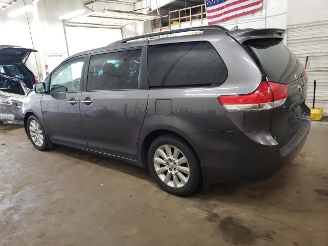 Photo 1 VIN: 5TDDK3DC9BS014027 - TOYOTA SIENNA XLE 