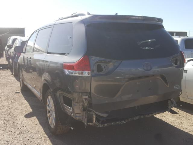 Photo 2 VIN: 5TDDK3DC9BS017848 - TOYOTA SIENNA XLE 