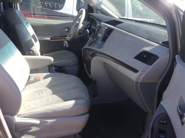 Photo 4 VIN: 5TDDK3DC9BS017848 - TOYOTA SIENNA XLE 