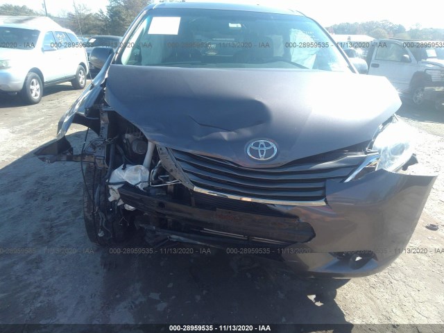 Photo 5 VIN: 5TDDK3DC9BS027831 - TOYOTA SIENNA 