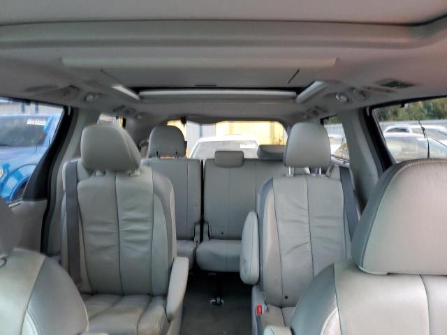 Photo 9 VIN: 5TDDK3DC9CS034327 - TOYOTA SIENNA XLE 