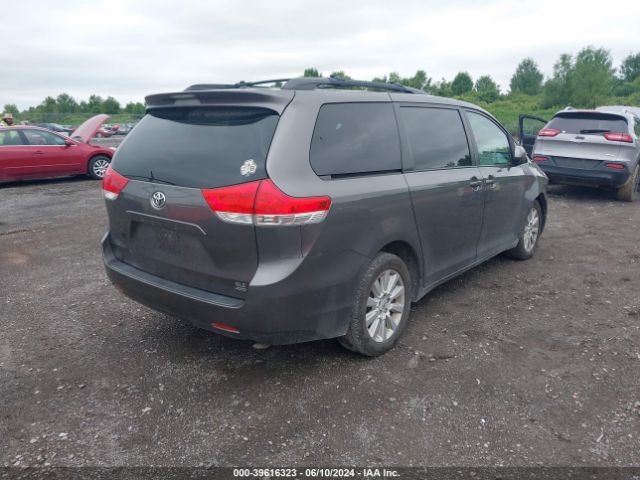 Photo 3 VIN: 5TDDK3DC9CS036952 - TOYOTA SIENNA 