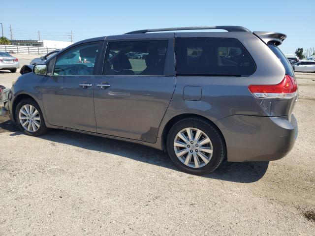 Photo 1 VIN: 5TDDK3DC9CS038118 - TOYOTA SIENNA XLE 