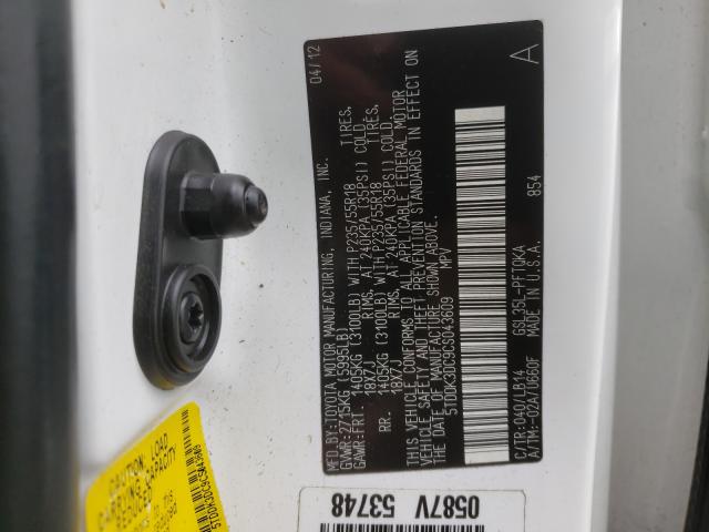 Photo 9 VIN: 5TDDK3DC9CS043609 - TOYOTA SIENNA XLE 