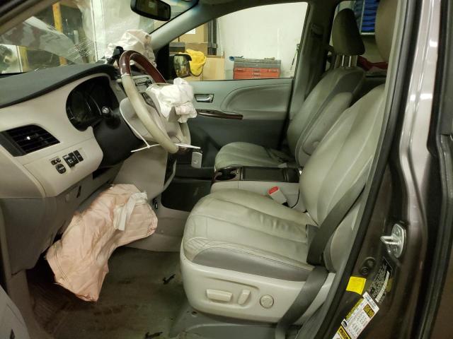 Photo 6 VIN: 5TDDK3DC9CS045697 - TOYOTA SIENNA XLE 