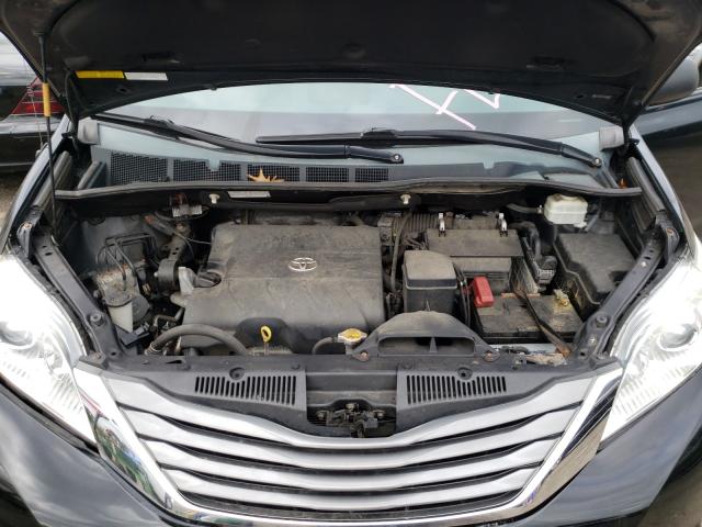 Photo 6 VIN: 5TDDK3DC9DS068589 - TOYOTA SIENNA XLE 