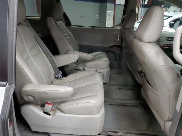 Photo 10 VIN: 5TDDK3DC9ES073437 - TOYOTA SIENNA XLE 