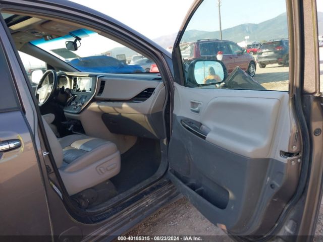 Photo 4 VIN: 5TDDK3DC9FS128289 - TOYOTA SIENNA 