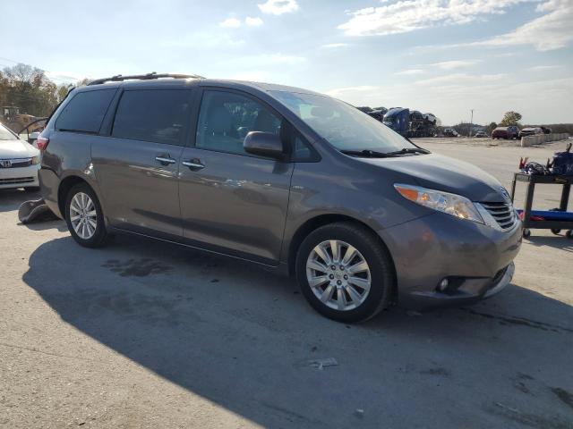 Photo 3 VIN: 5TDDK3DC9GS137026 - TOYOTA SIENNA XLE 