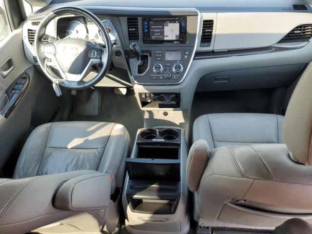 Photo 7 VIN: 5TDDK3DC9GS137026 - TOYOTA SIENNA XLE 