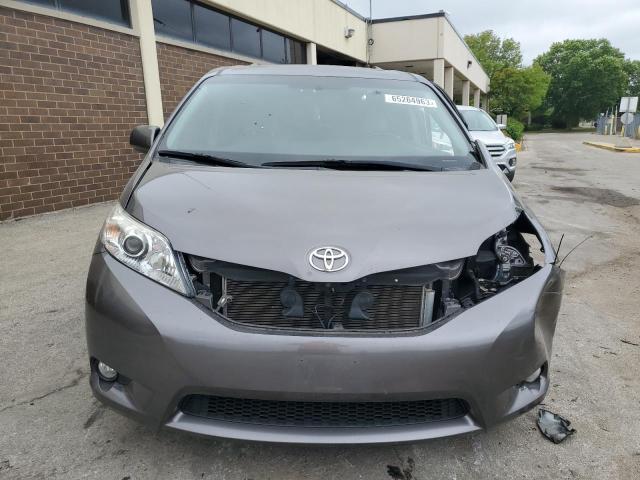 Photo 4 VIN: 5TDDK3DC9GS145868 - TOYOTA ALL MODELS 