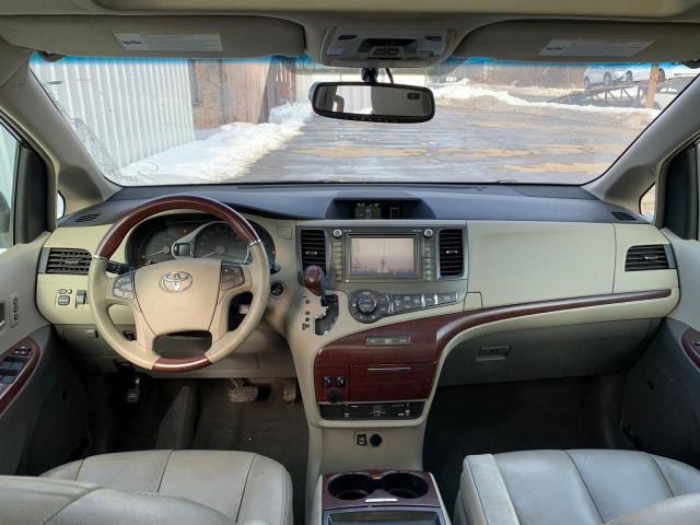 Photo 6 VIN: 5TDDK3DCXBS003540 - TOYOTA SIENNA XLE 