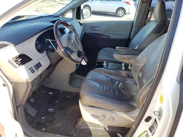 Photo 6 VIN: 5TDDK3DCXBS005532 - TOYOTA SIENNA XLE 