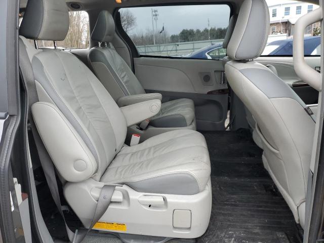 Photo 9 VIN: 5TDDK3DCXBS009824 - TOYOTA SIENNA XLE 