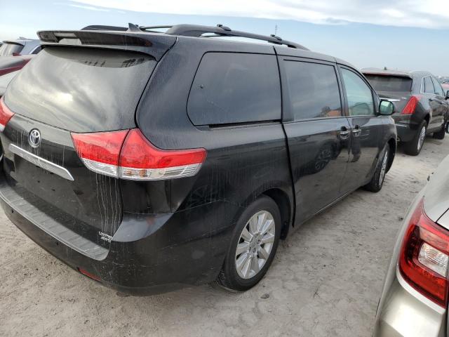 Photo 2 VIN: 5TDDK3DCXBS013324 - TOYOTA SIENNA XLE 