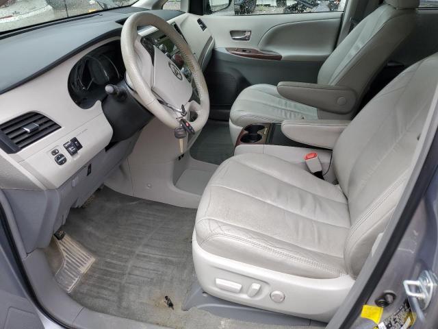 Photo 6 VIN: 5TDDK3DCXCS031937 - TOYOTA SIENNA XLE 