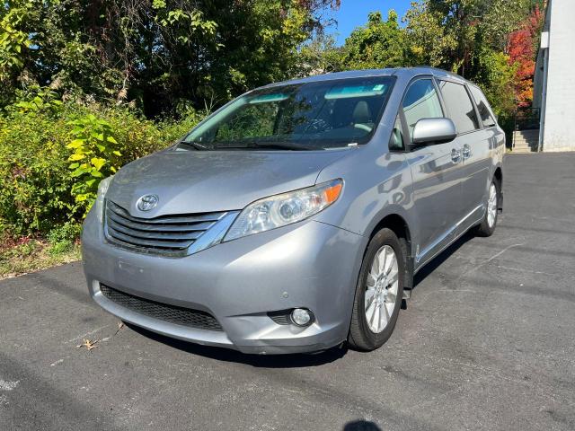 Photo 1 VIN: 5TDDK3DCXCS038256 - TOYOTA SIENNA XLE 