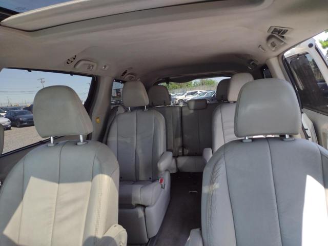 Photo 9 VIN: 5TDDK3DCXCS038497 - TOYOTA SIENNA XLE 