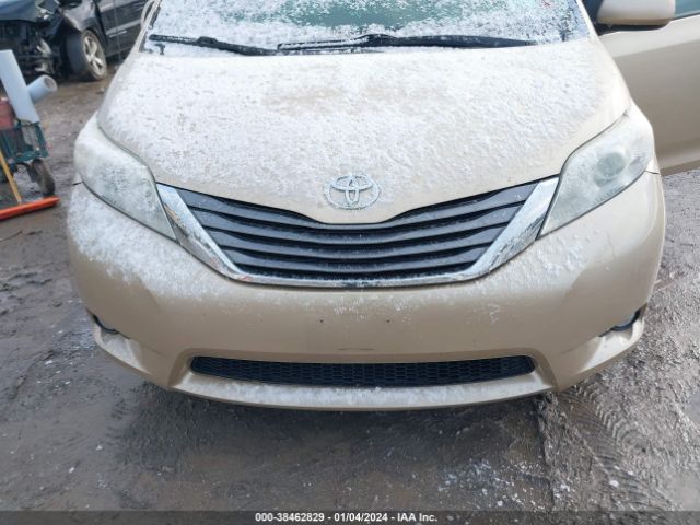 Photo 5 VIN: 5TDDK3DCXCS047040 - TOYOTA SIENNA 