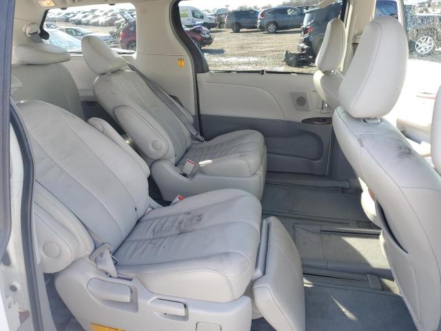 Photo 10 VIN: 5TDDK3DCXDS053356 - TOYOTA SIENNA XLE 