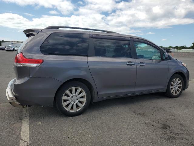 Photo 2 VIN: 5TDDK3DCXDS056208 - TOYOTA SIENNA XLE 