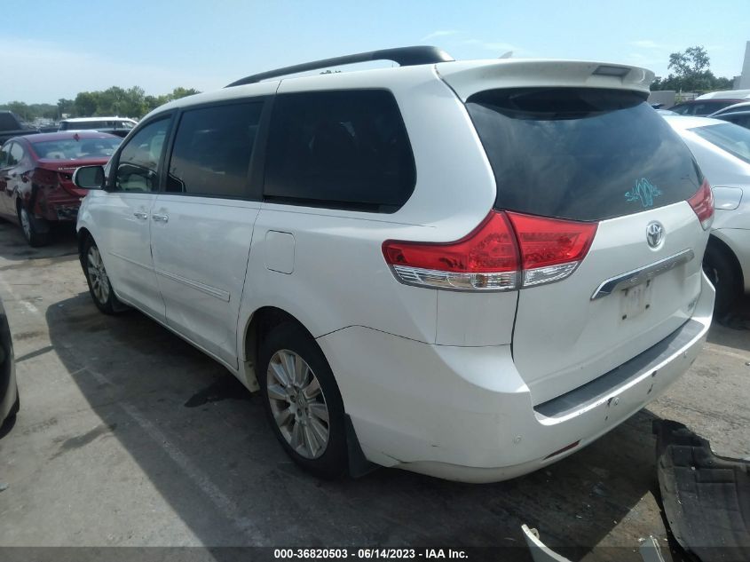 Photo 2 VIN: 5TDDK3DCXDS058170 - TOYOTA SIENNA 