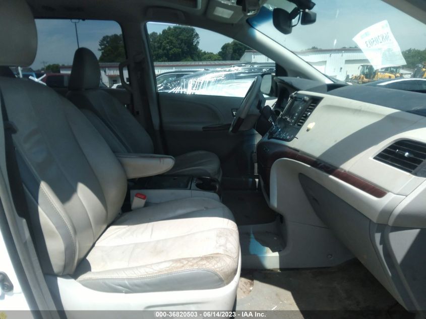 Photo 4 VIN: 5TDDK3DCXDS058170 - TOYOTA SIENNA 