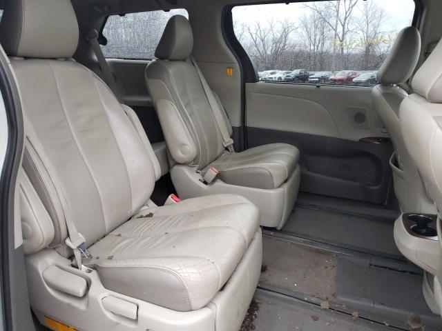 Photo 10 VIN: 5TDDK3DCXDS065863 - TOYOTA SIENNA XLE 