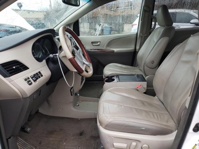 Photo 6 VIN: 5TDDK3DCXDS065863 - TOYOTA SIENNA XLE 