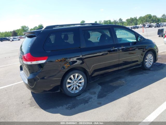 Photo 3 VIN: 5TDDK3DCXES074192 - TOYOTA SIENNA 