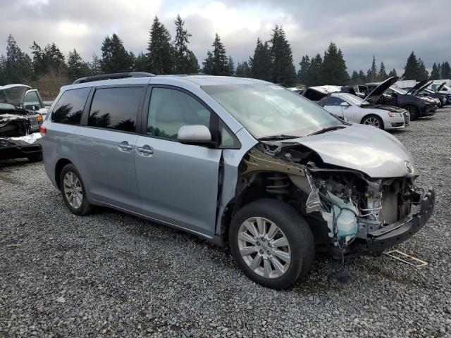 Photo 3 VIN: 5TDDK3DCXES075942 - TOYOTA SIENNA XLE 