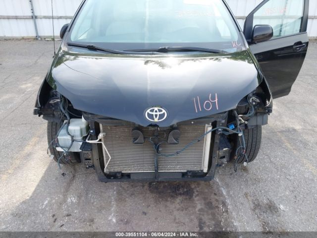 Photo 5 VIN: 5TDDK3DCXES079103 - TOYOTA SIENNA 