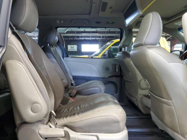 Photo 10 VIN: 5TDDK3DCXES088996 - TOYOTA SIENNA XLE 