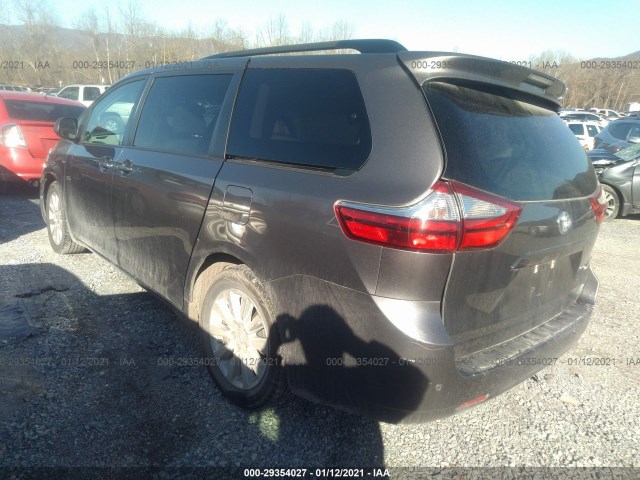 Photo 2 VIN: 5TDDK3DCXGS138623 - TOYOTA SIENNA 