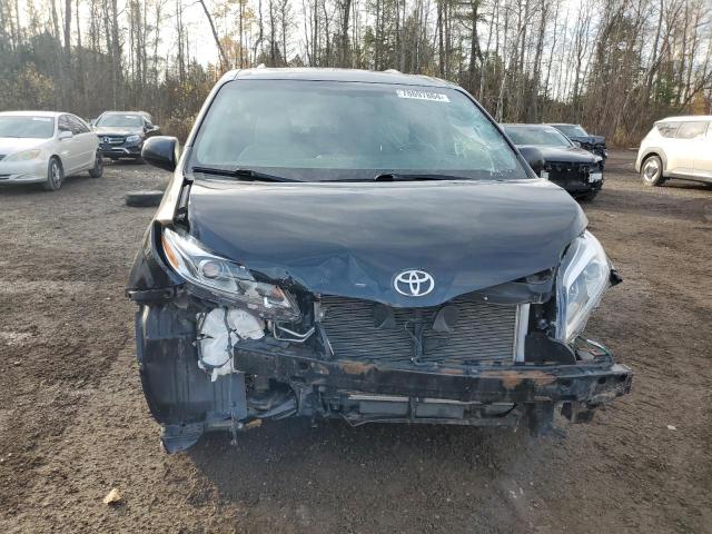 Photo 4 VIN: 5TDDK3DCXGS141232 - TOYOTA SIENNA XLE 