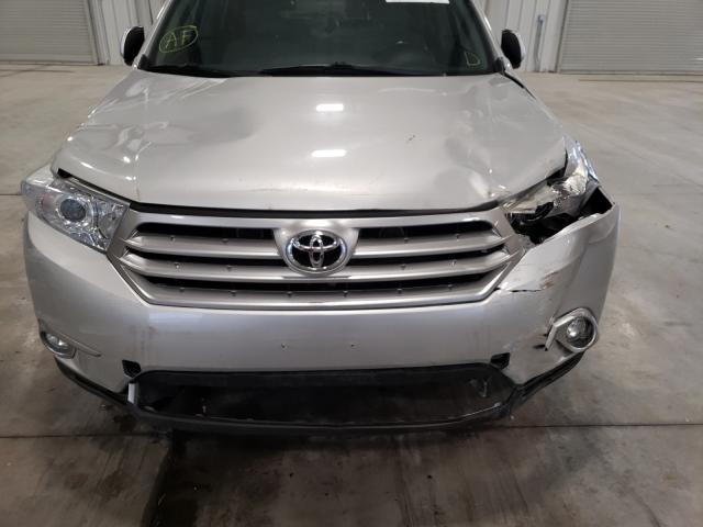 Photo 8 VIN: 5TDDK3EH0CS135962 - TOYOTA HIGHLANDER 