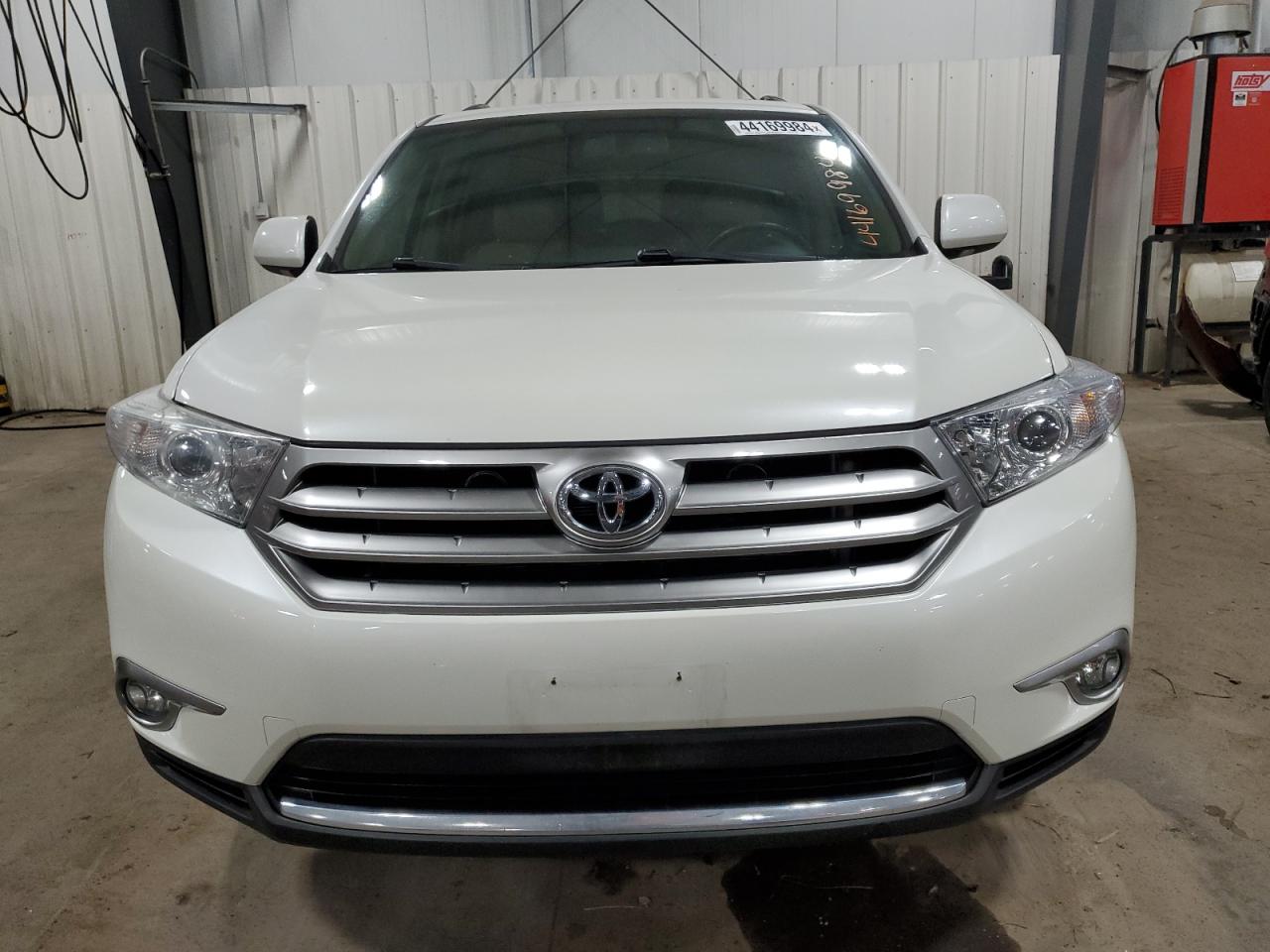 Photo 4 VIN: 5TDDK3EH0DS221127 - TOYOTA HIGHLANDER 