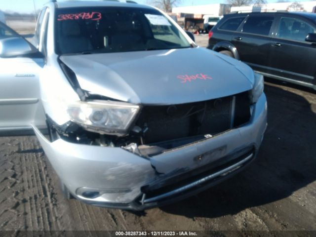 Photo 5 VIN: 5TDDK3EH1CS125005 - TOYOTA HIGHLANDER 