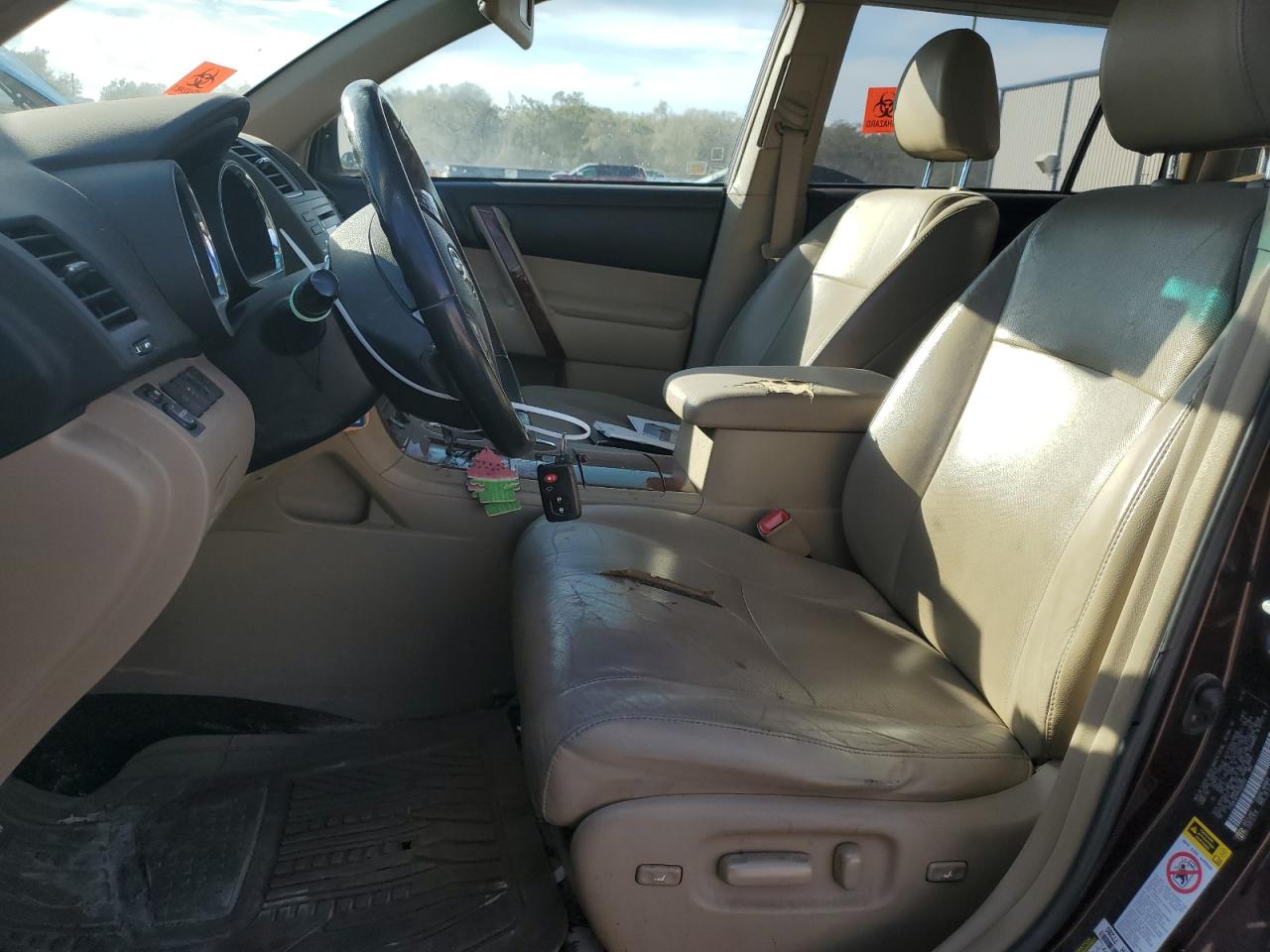 Photo 6 VIN: 5TDDK3EH4BS056972 - TOYOTA HIGHLANDER 