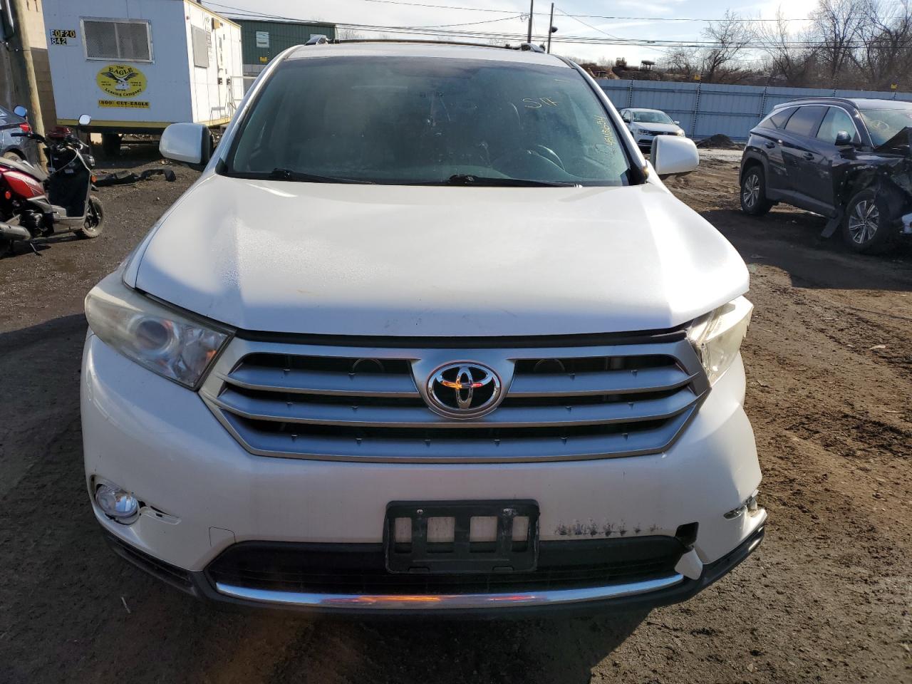 Photo 4 VIN: 5TDDK3EH6DS193527 - TOYOTA HIGHLANDER 