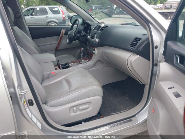 Photo 4 VIN: 5TDDK3EH7BS066833 - TOYOTA HIGHLANDER 