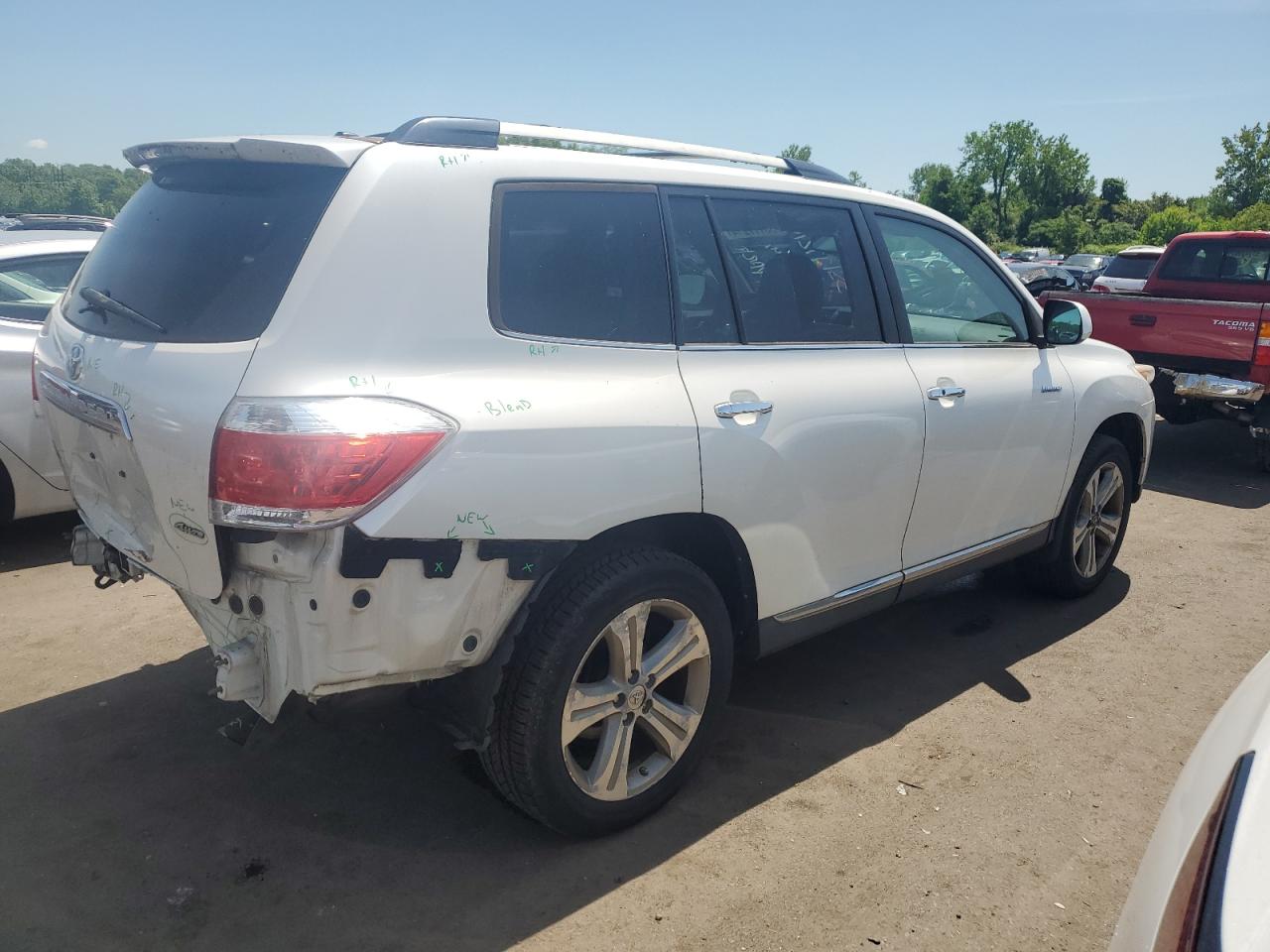 Photo 2 VIN: 5TDDK3EH7BS092879 - TOYOTA HIGHLANDER 