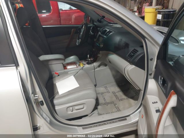 Photo 4 VIN: 5TDDK3EH8AS027117 - TOYOTA HIGHLANDER 