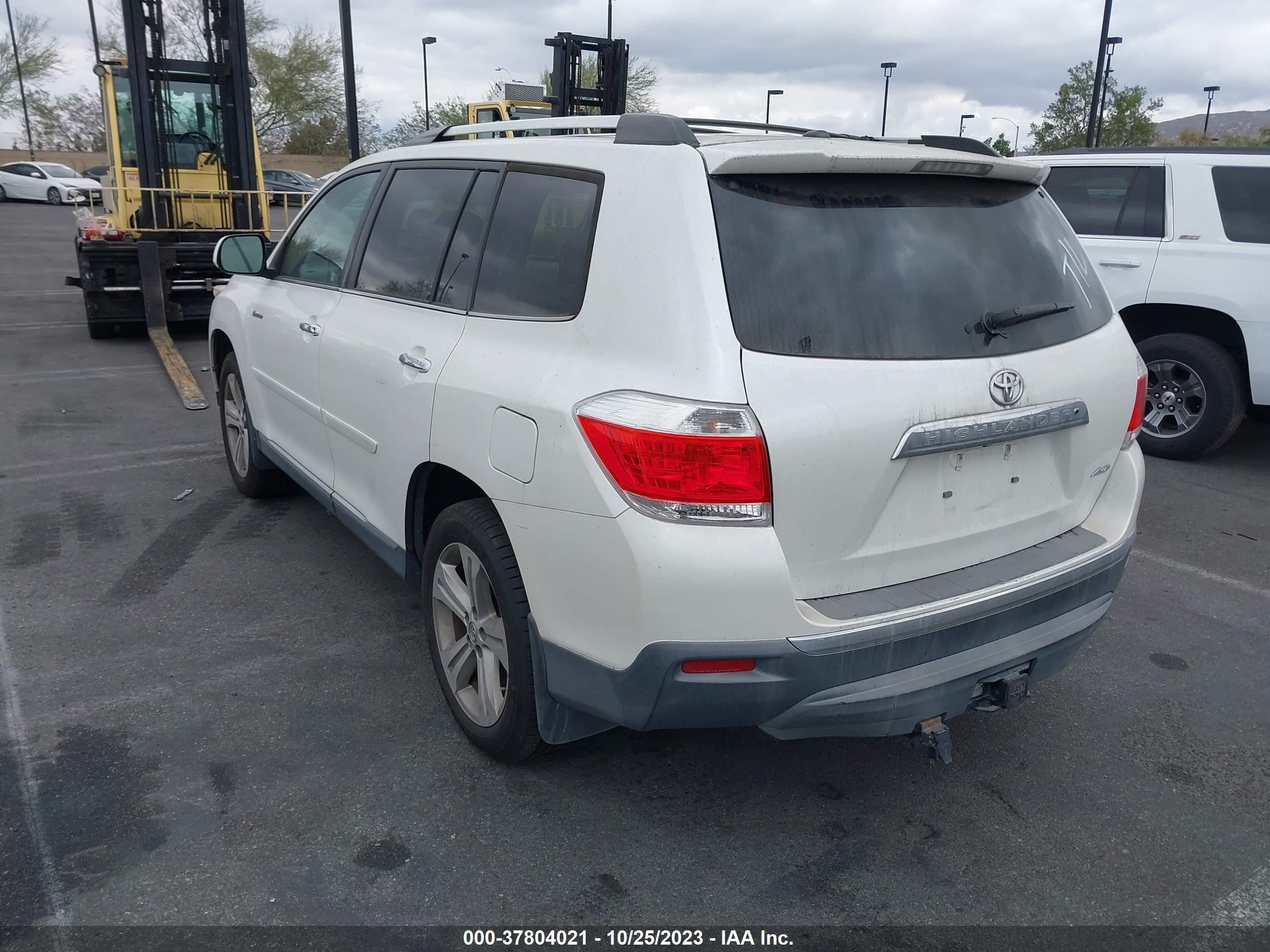 Photo 2 VIN: 5TDDK3EH8DS199698 - TOYOTA HIGHLANDER 